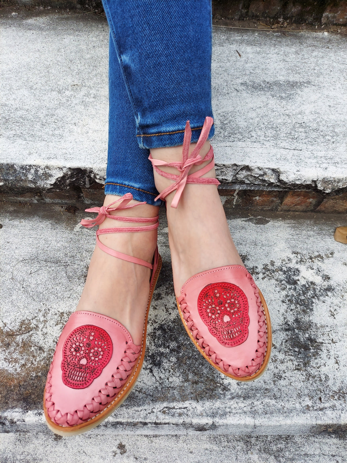 159 pink skull