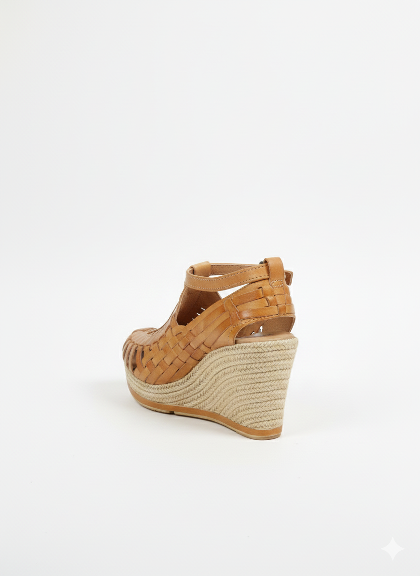 085 tan