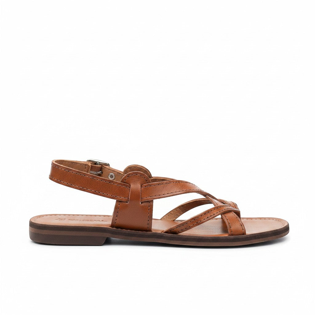 ARTESANALRENVAL brown leather huarache sandals with criss-cross straps and ankle buckle. Handmade Mexican footwear.