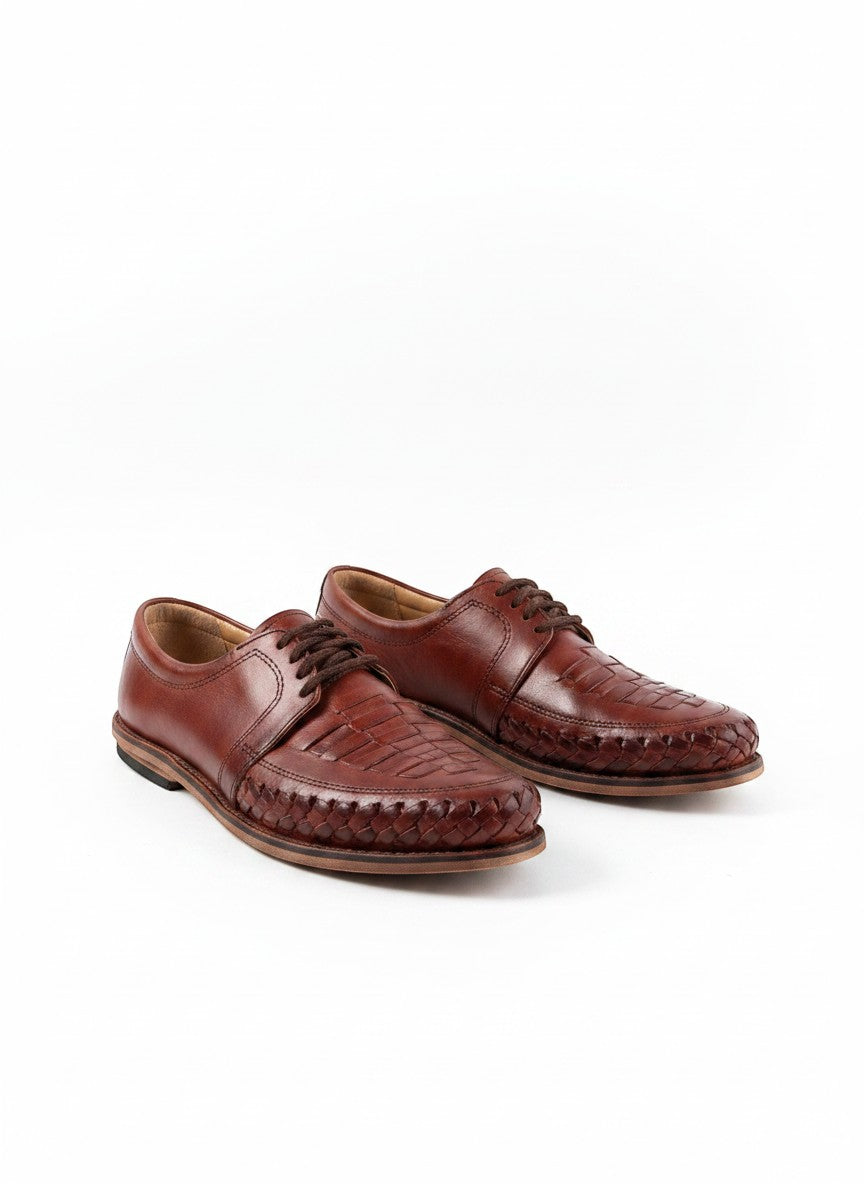 ARTESANALRENVAL men's brown leather woven dress shoes with lace-up closure