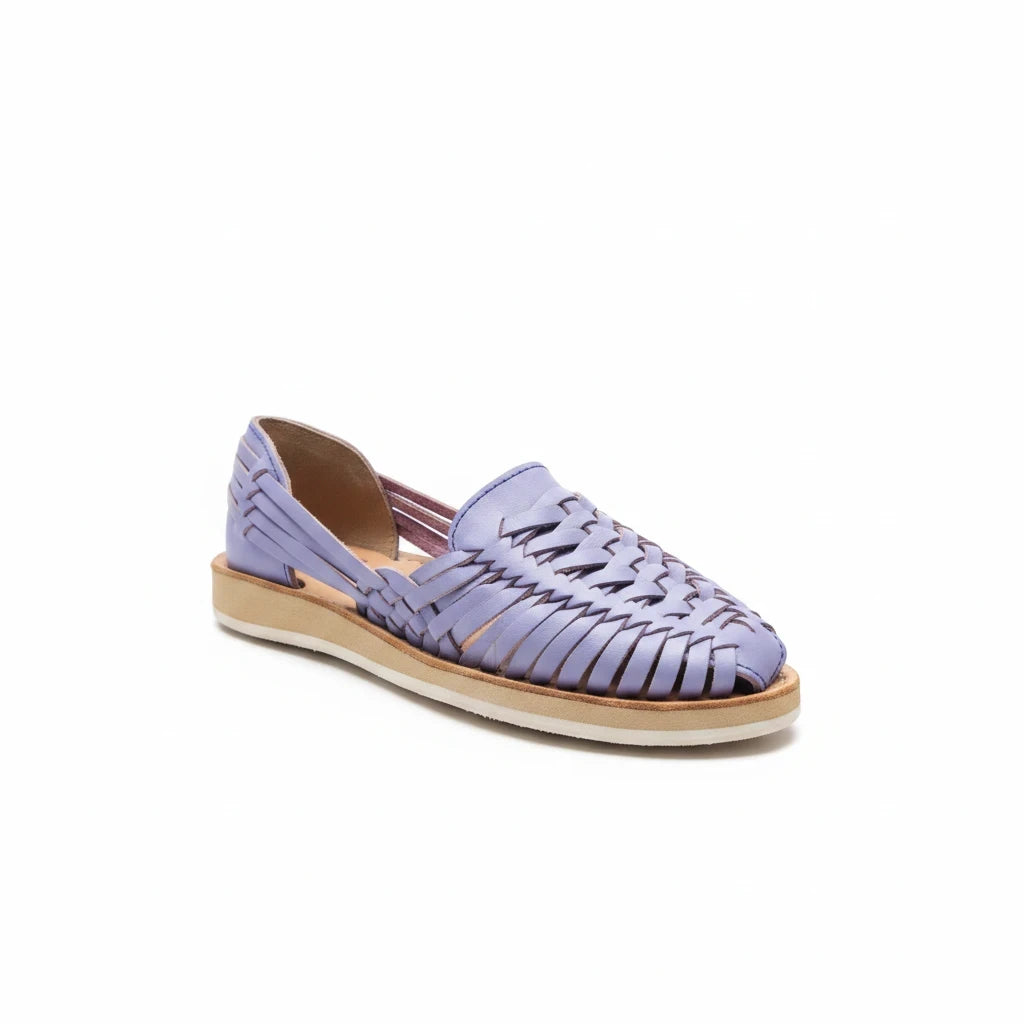 Huarache ARTESANALRENVAL de piel genuina color lavanda con tejido artesanal y suela cómoda antiderrapante
