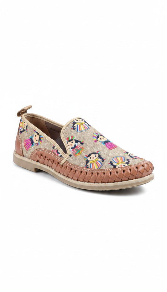 ARTESANALRENVAL Otomi huarache with Mexican doll print on canvas and woven leather trim.