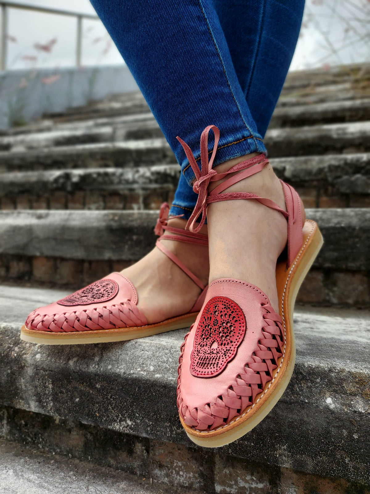 159 pink skull
